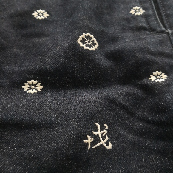 Authentic RARE Evisu custom made embroidered jeans - Picture 4 of 14